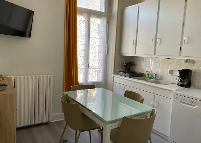 Appartement Familial Au Centre De La Bourboule, 6 Pers. - Fr-1-858-23 La Bourboule